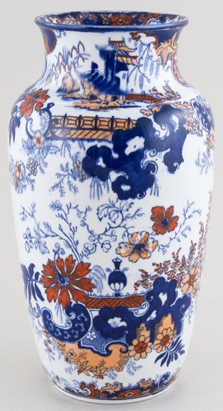 Vase c1900